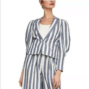 BCBG MAXAZRIA puff sleeve blazer